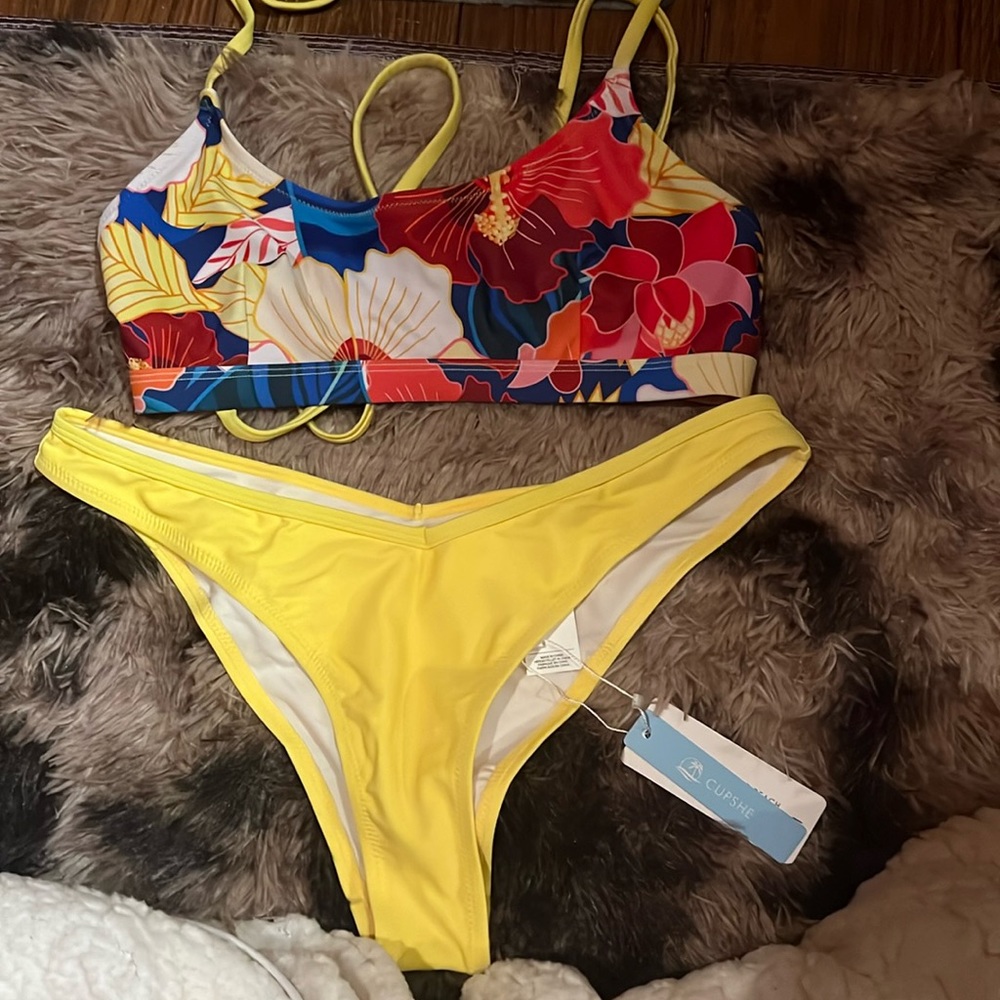 Swimsuit set